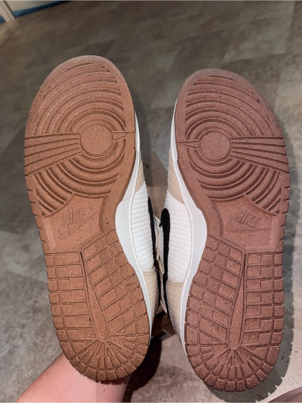 Nike Dunk High - Toasty Rattan - Picture 6 of 7